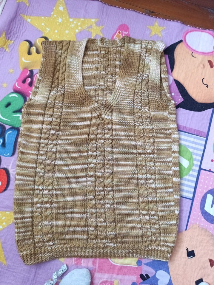 Kahverengi V Yaka Triko Süveter - Görsel 3