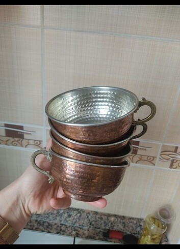 Elimde fazla olduğu için satıyorum 