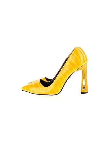 Diğer Stiletto %70 İndirimli.