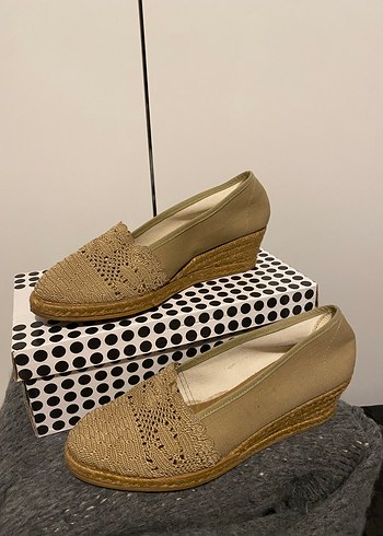 Bej Nakışlı Dantel Detaylı Dolgu Topuklu Kadın Espadril - Görsel 3