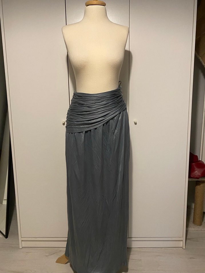 Gri Uzun Drapeli Kadın Etek - Görsel 3