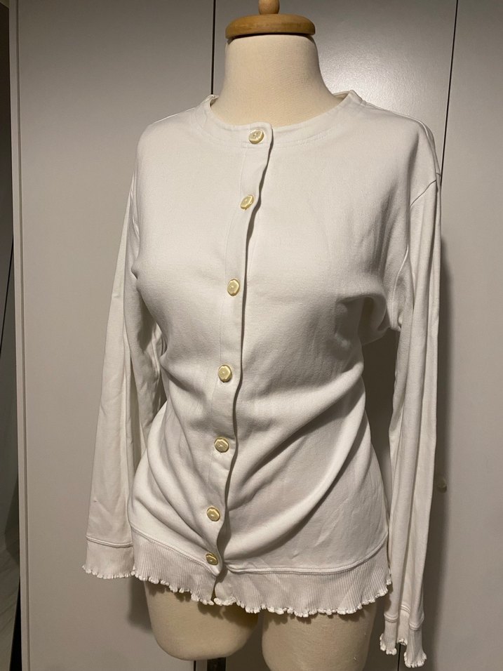 Düğmeli Beyaz Midi Kadın Hırka - Görsel 2