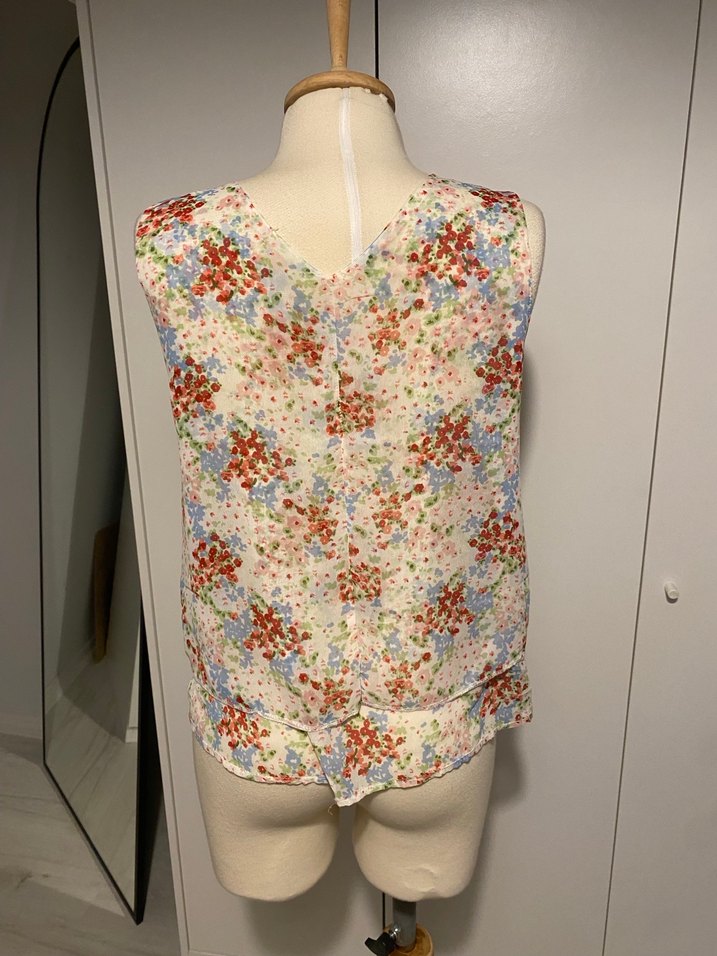 Çiçek Desenli V Yaka Kadın Bluz - Görsel 5