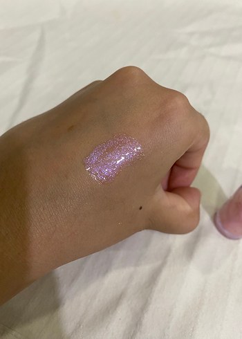Pastel Pembe Dudak Parlatıcısı SEPHORA