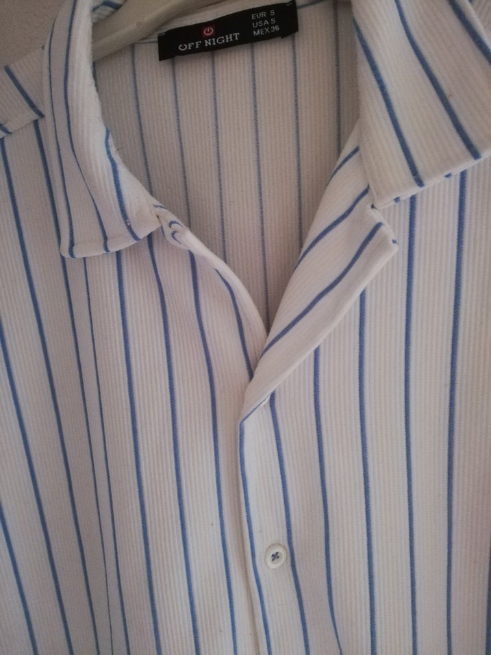 Düğmeli Kısa Kollu Erkek Gömlek - Görsel 3