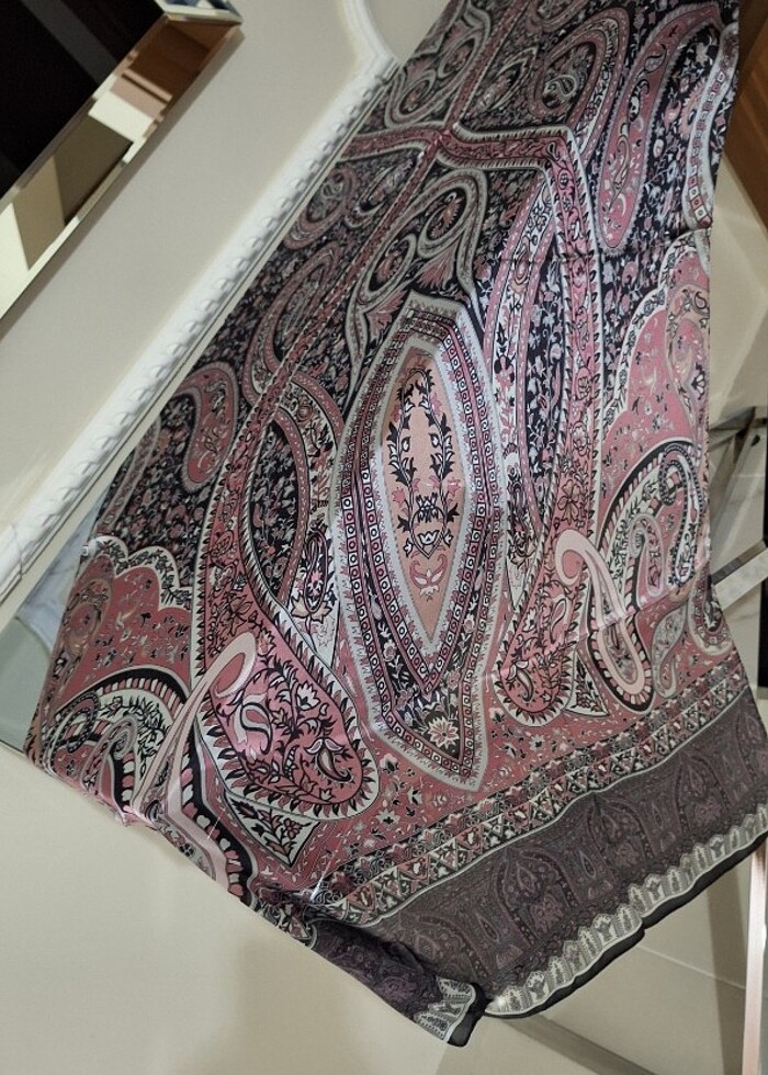 HİNT İPEK ETRO DESEN - Görsel 2