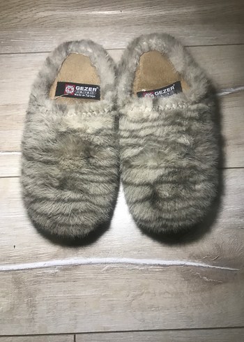 Gri Kürklü Kız Çocuk Ev Terliği - Görsel 3