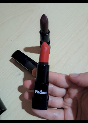 Koyu Kırmızı Ruj Paden - Görsel 5