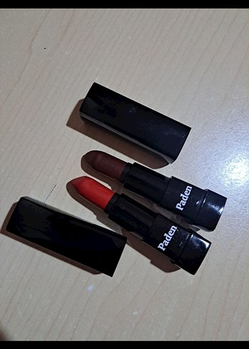 Koyu Kırmızı Ruj Paden - Görsel 2