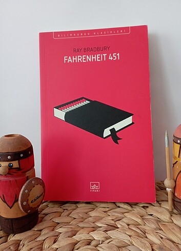 FAHRENHEİT 451 - RAY BRADBURY 