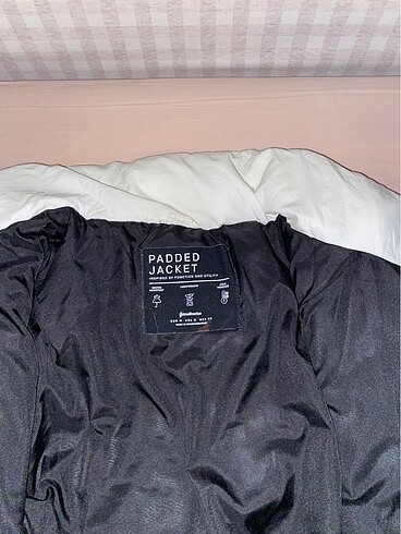 Pull and Bear Pull and Bear Mont