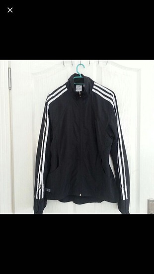 Adidas üst