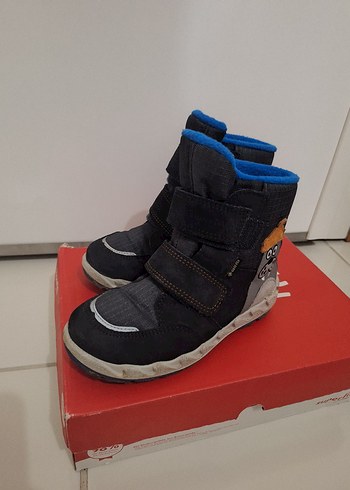 süperfit erkek çocuk bot - Görsel 2