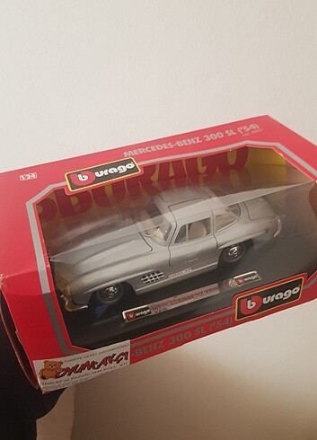 Burago mercedes benz 1:24 - Görsel 8