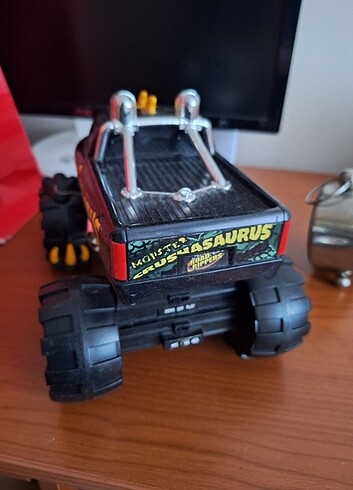 Sesli ve ışıklı dev monster truck - Görsel 5