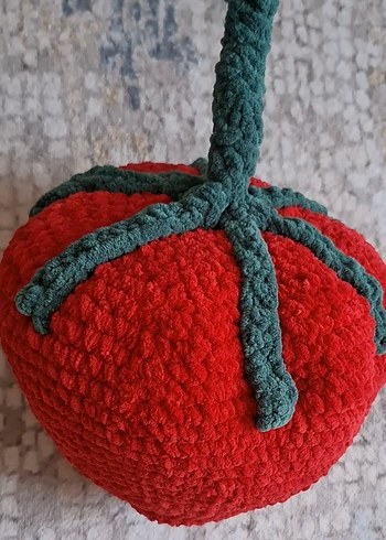 Kırmızı Renkli Peluş çilek yastık