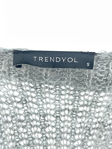 s Beden gri Renk Trendyol & Milla Kazak / Triko %70 İndirimli.