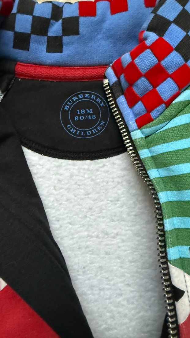 Burberry renkli Desenli Kapüşonlu Bebek Takımı - Görsel 4