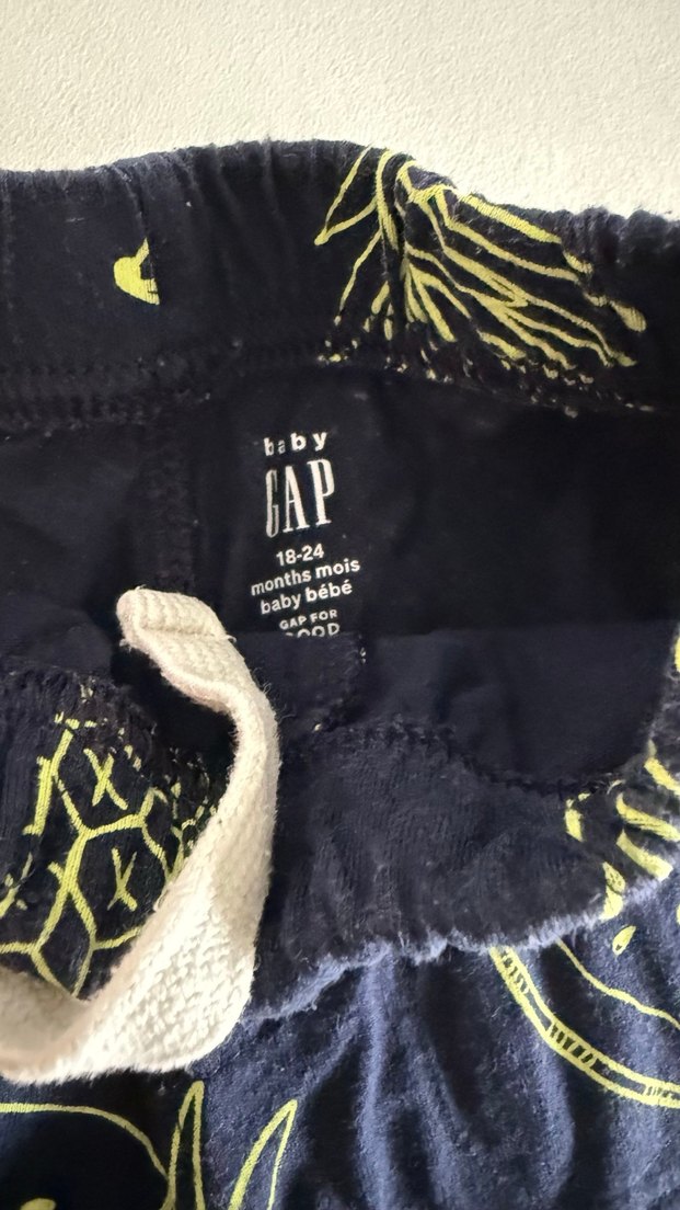 Gap Çocuk Renkli Düğmeli Şort - Görsel 2