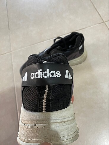39 Beden Adidas spor ayakkabı