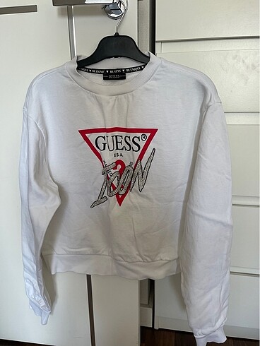 Guess sweat