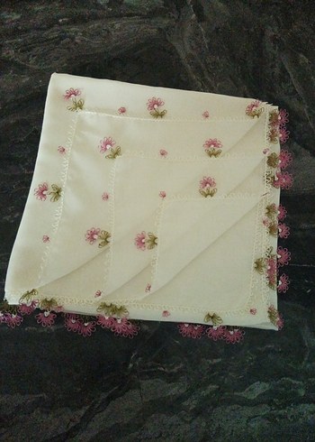 Dantel Kenarlı Beyaz Kadın Fular - Görsel 3