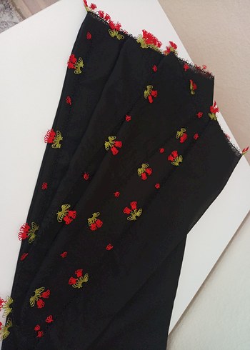 Püsküllü Siyah Kadın Fular - Görsel 8