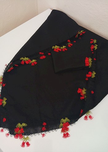 Püsküllü Siyah Kadın Fular - Görsel 9