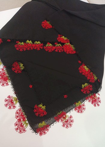 Dantel Detaylı Siyah Kadın Yazma - Görsel 4