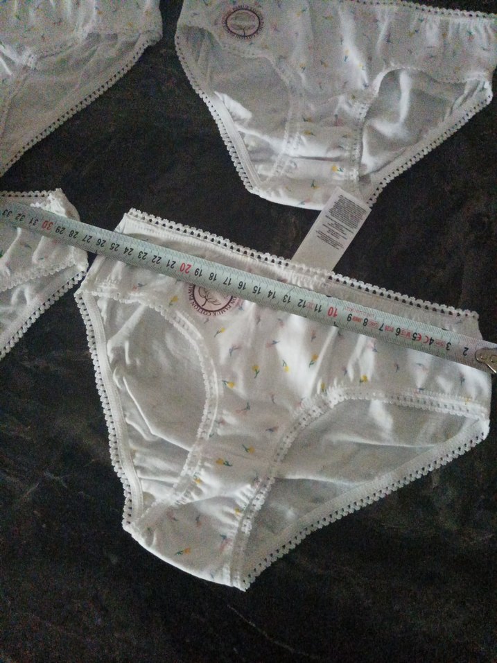 4 adet kız çocuk iç çamaşırı - Görsel 5