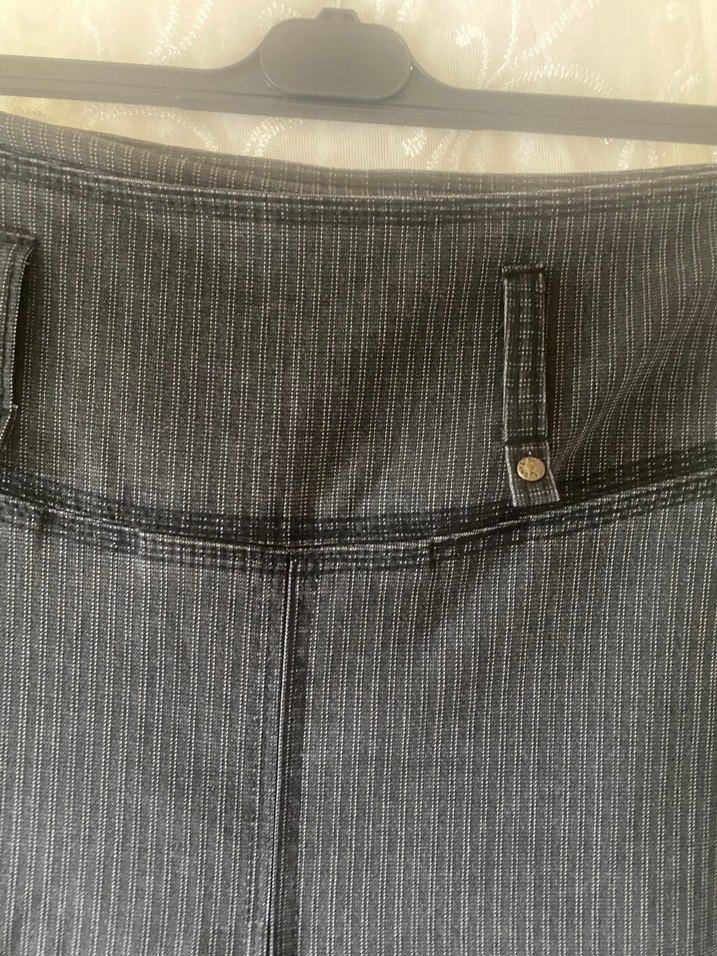 Siyah Kadın Midi Pileli Denim Etek - Görsel 3