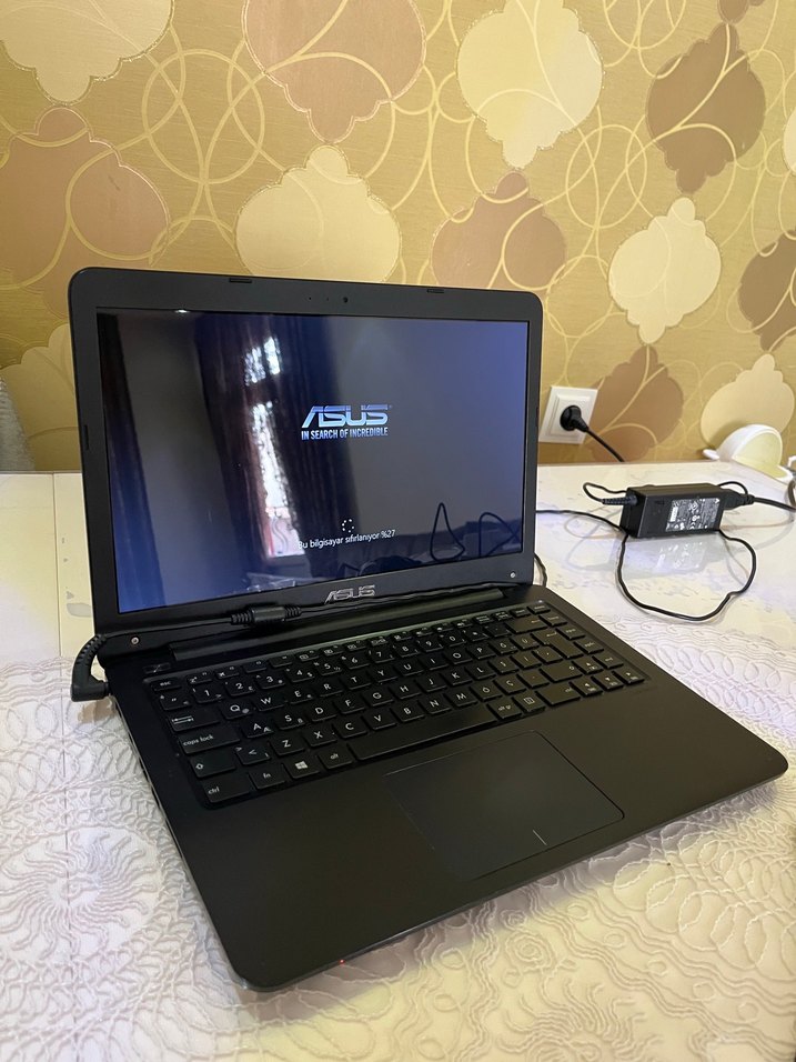 ASUS Laptop - Görsel 3