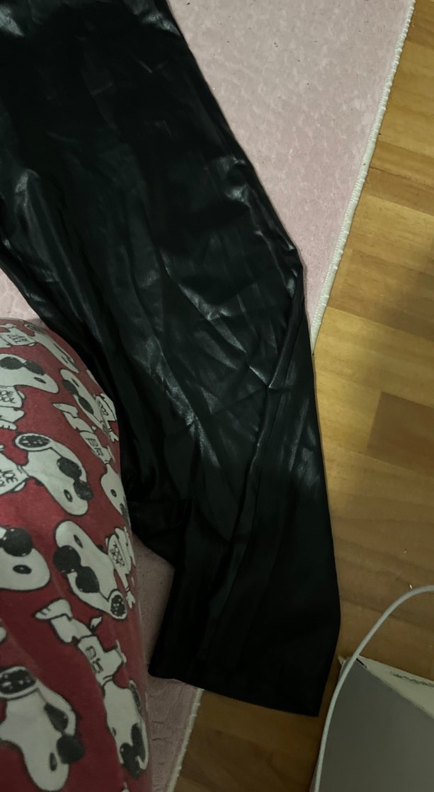 Kadın Parlak Siyah Deri pantolon - Görsel 3