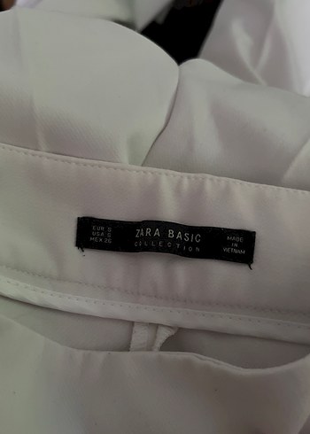 Zara Basic Beyaz Düğmeli Kadın Kumaş Pantolon