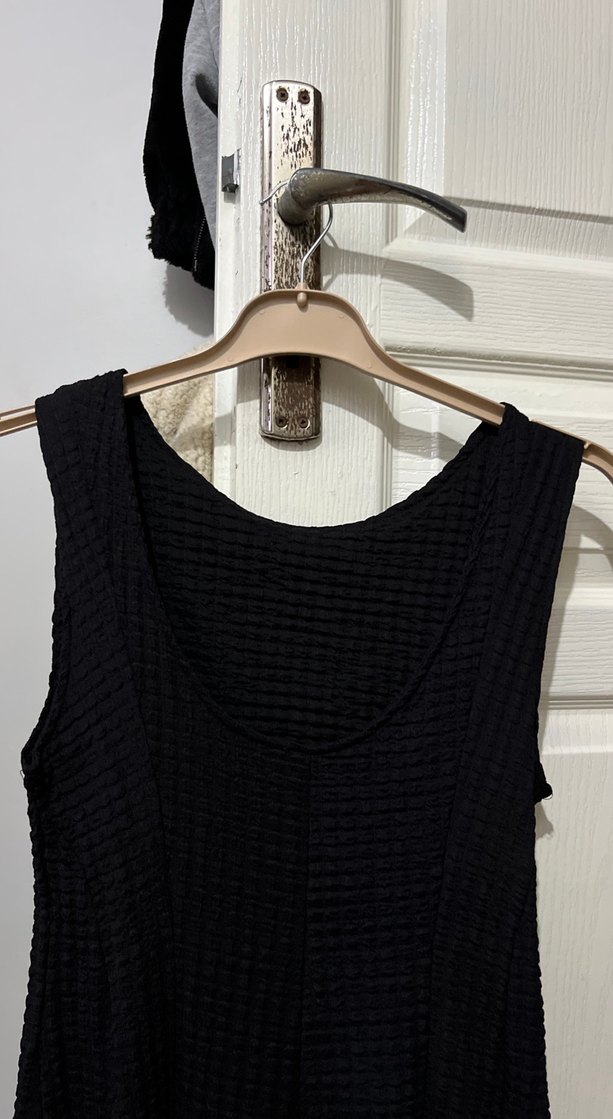 Siyah Kolsuz V Yakalı Midi Elbise - Görsel 3