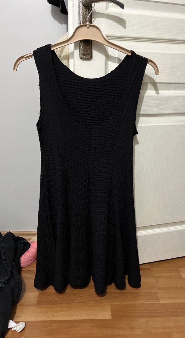 Siyah Kolsuz V Yakalı Midi Elbise - Görsel 2