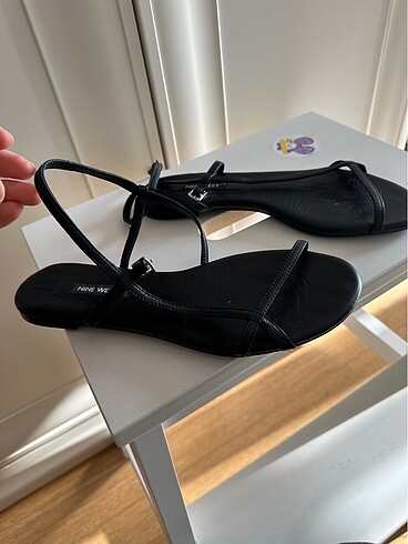 37 Beden Nine west sandalet
