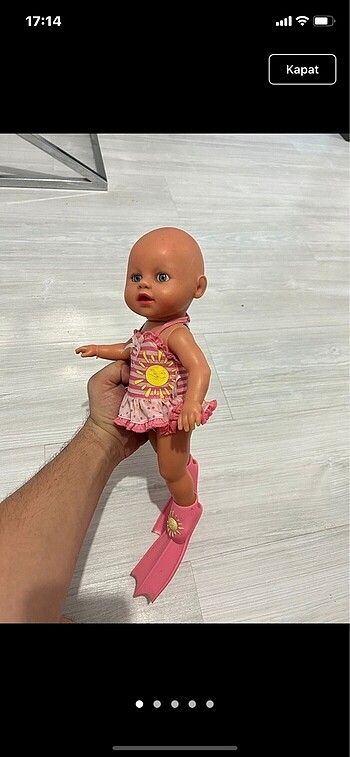 Baby born yüzen bebek