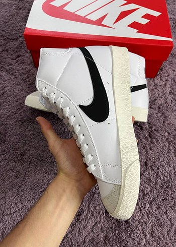 44 Beden beyaz Renk Nike Blazer Mid 77 White