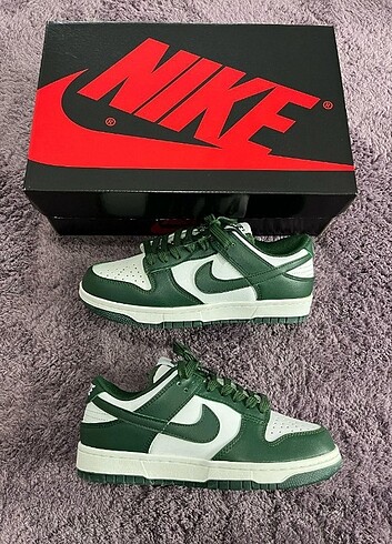 Nike Dunk Low Green