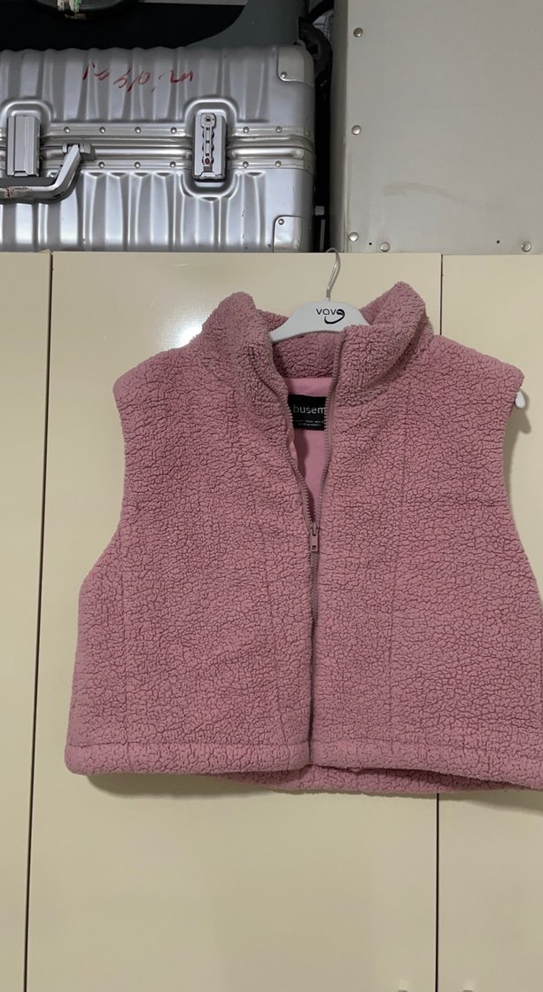 Peluş yünlü crop yelek - Görsel 2