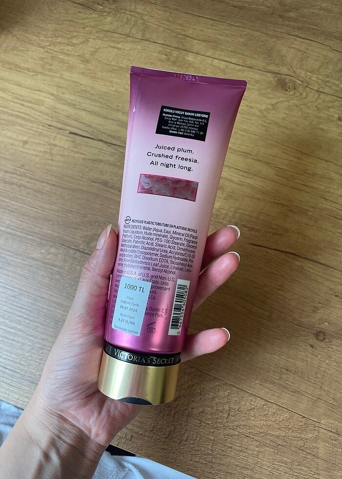 Victoria secret vücut kremi - Görsel 2