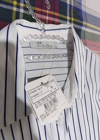 Çizgili saten Kadın Gömlek - Görsel 3