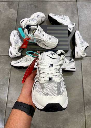40 Beden beyaz Renk New Balance 530 Beyaz