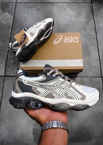 Asics 40