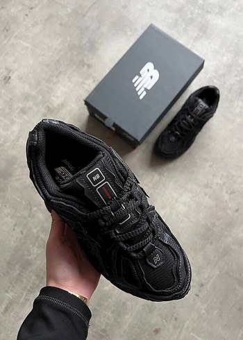 New Balance New Balance Erkek Siyah Spor Ayakkabı