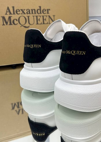 Alexander McQueen Beyaz siyah