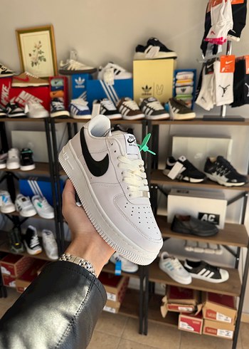Nike Air Force 1 Siyah Beyaz