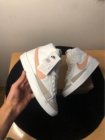 Nike blazer