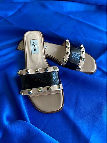 Valentino Garavani Rockstud Deri Terlik